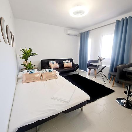 Precioso Apartamento Con Piscinas Y Vistas Al Mar. Benalmádena Eksteriør bilde