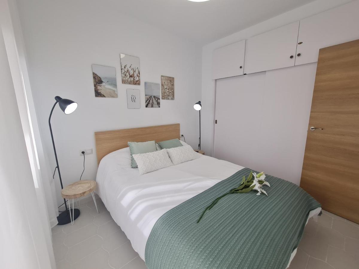 Precioso Apartamento Con Piscinas Y Vistas Al Mar. Benalmádena Eksteriør bilde