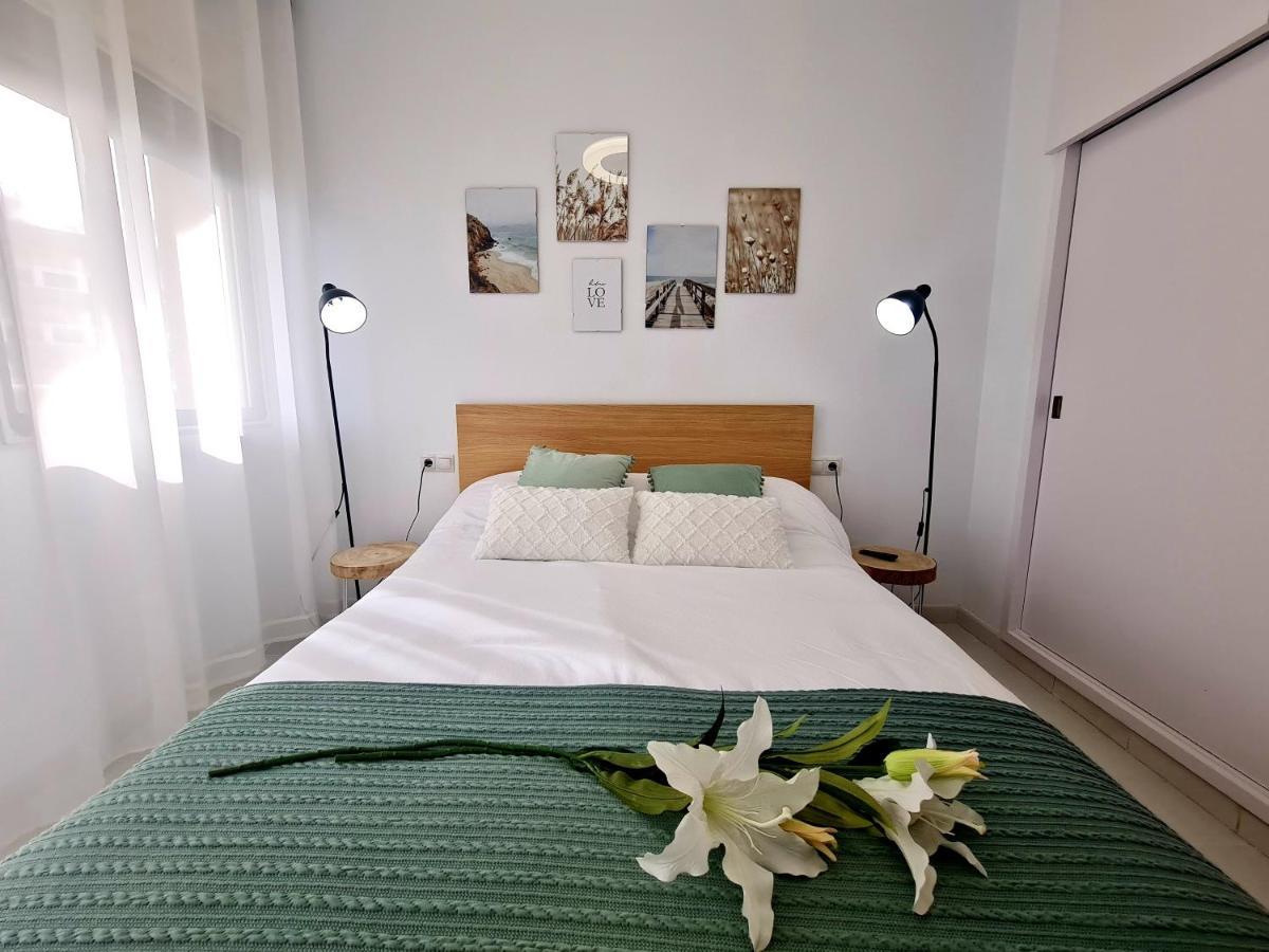 Precioso Apartamento Con Piscinas Y Vistas Al Mar. Benalmádena Eksteriør bilde