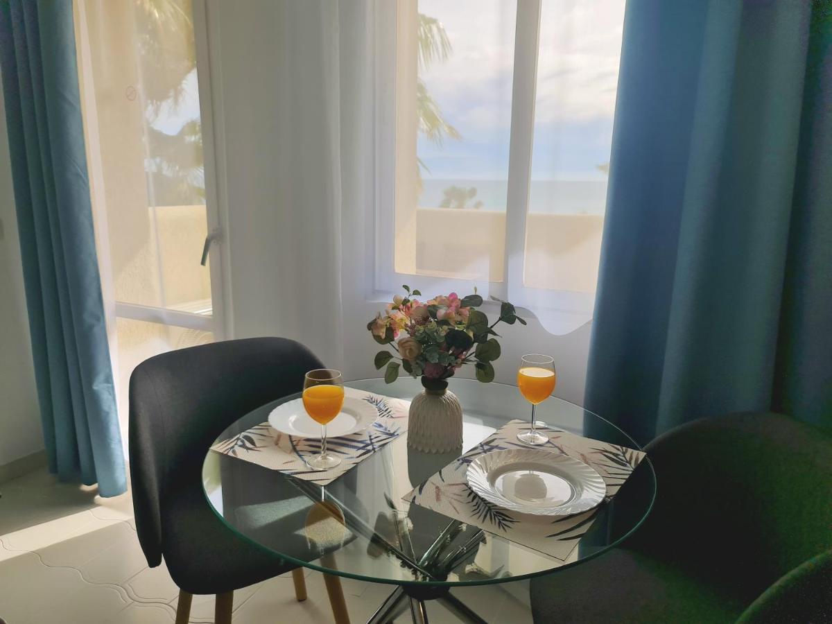 Precioso Apartamento Con Piscinas Y Vistas Al Mar. Benalmádena Eksteriør bilde