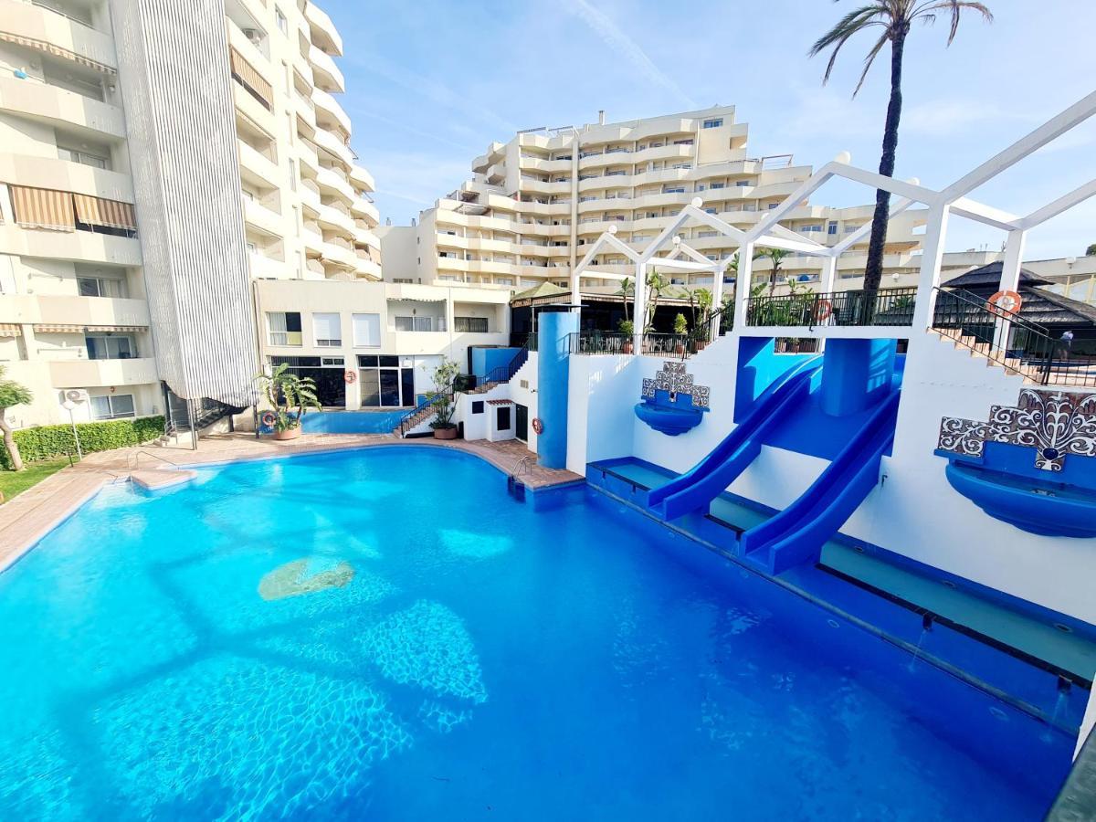 Precioso Apartamento Con Piscinas Y Vistas Al Mar. Benalmádena Eksteriør bilde